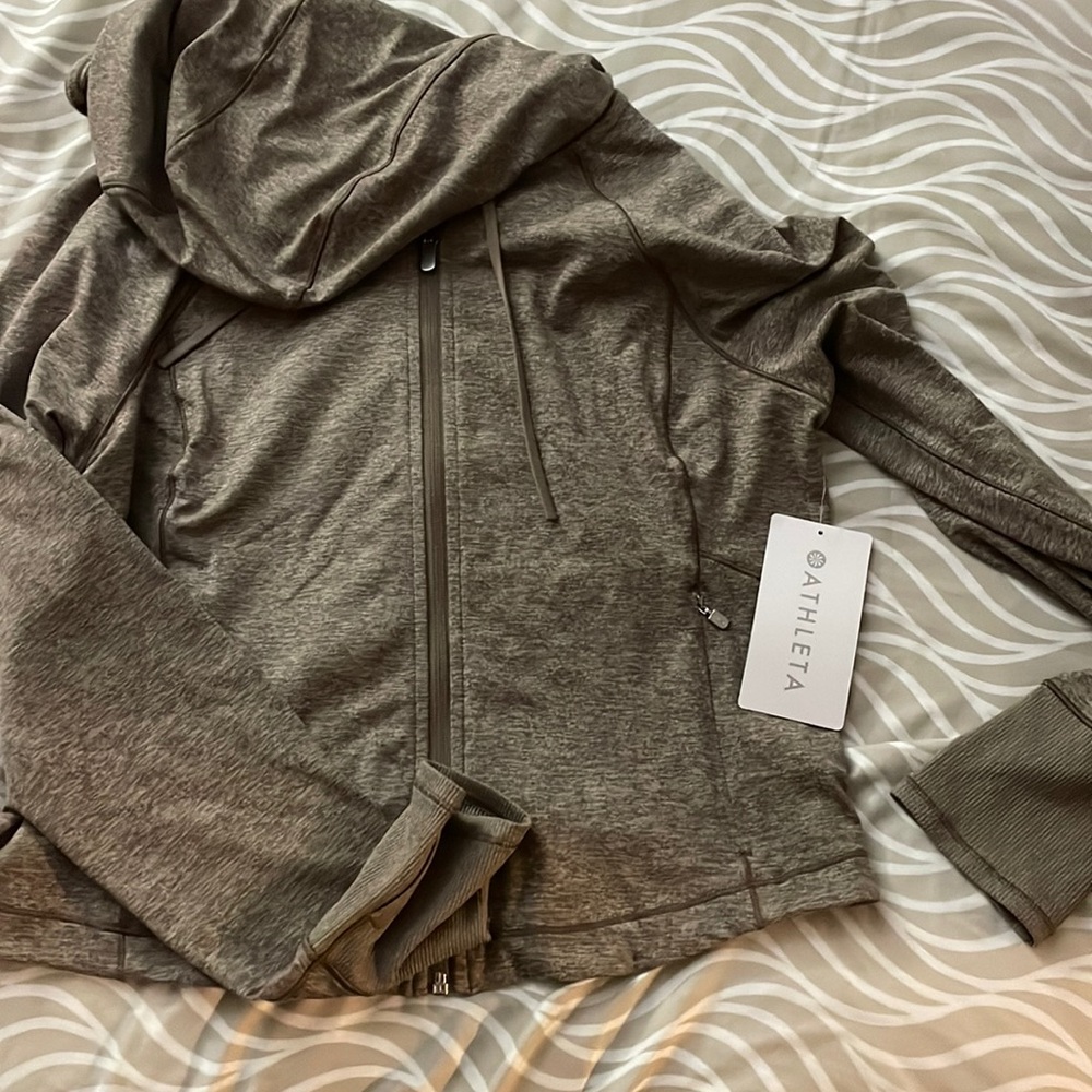 Brand new brown Athleta cropped hoodie still with tag